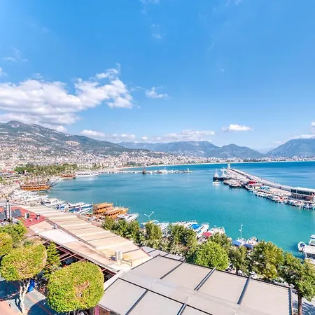 Numa Port Отель