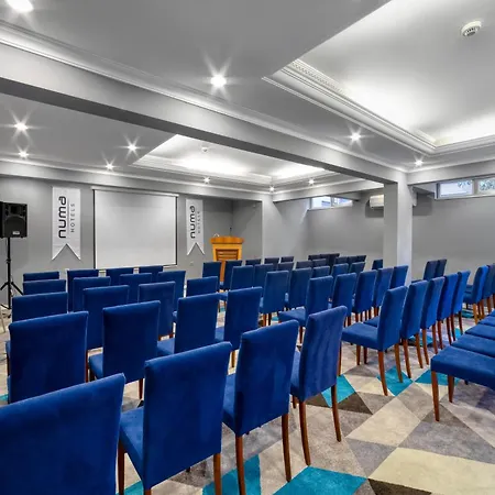 Numa Port Szálloda 4*