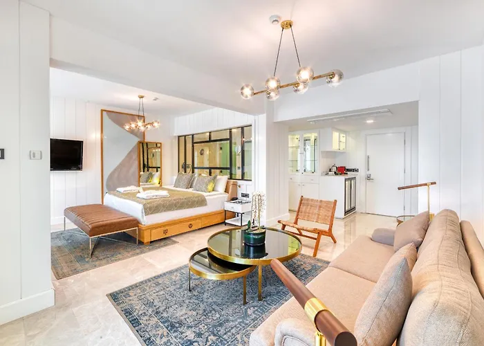 Numa Port アランヤ