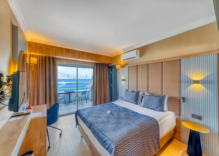 Numa Port 4*