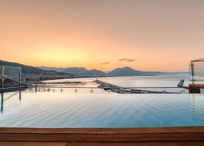 Numa Port ホテル 4*