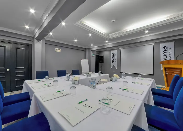 Numa Port ホテル 4*