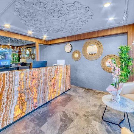 Numa Port Otel 4*